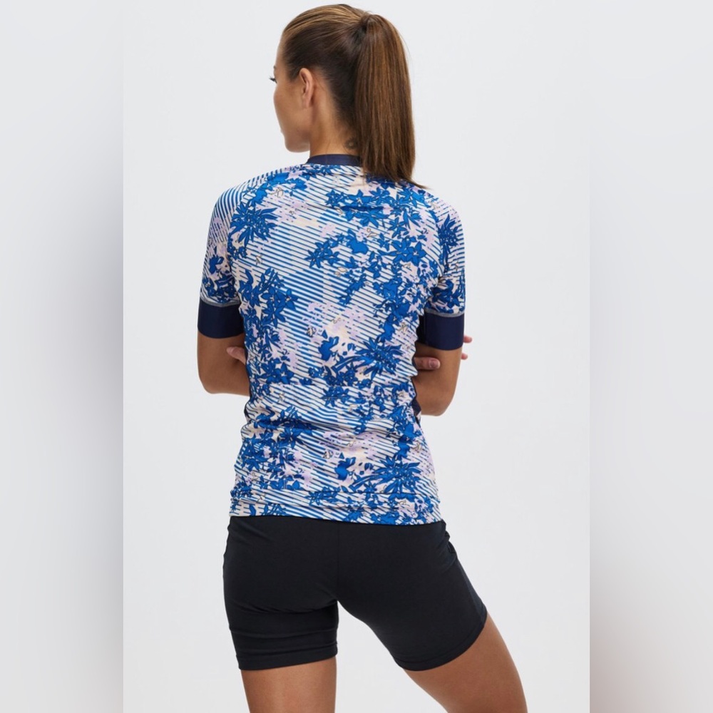Sweaty Betty Cycling Short Sleeve Jersey Blue Floral Grid Print ~ Sizes: Various - Picture 4 of 14